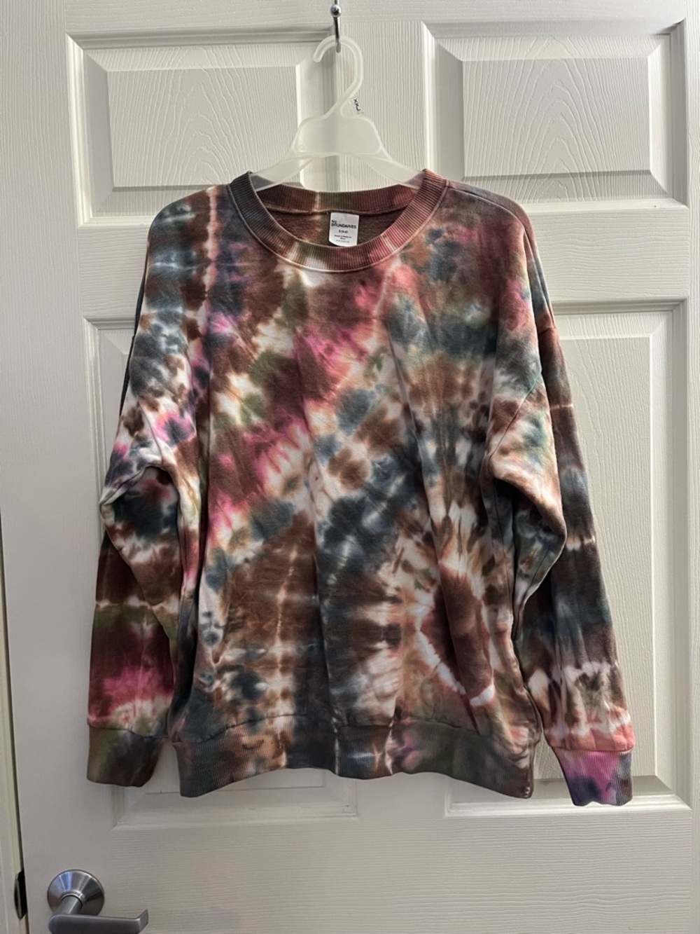Tie-Dye Crewneck Sweatshirt in Brown, Pink, Green